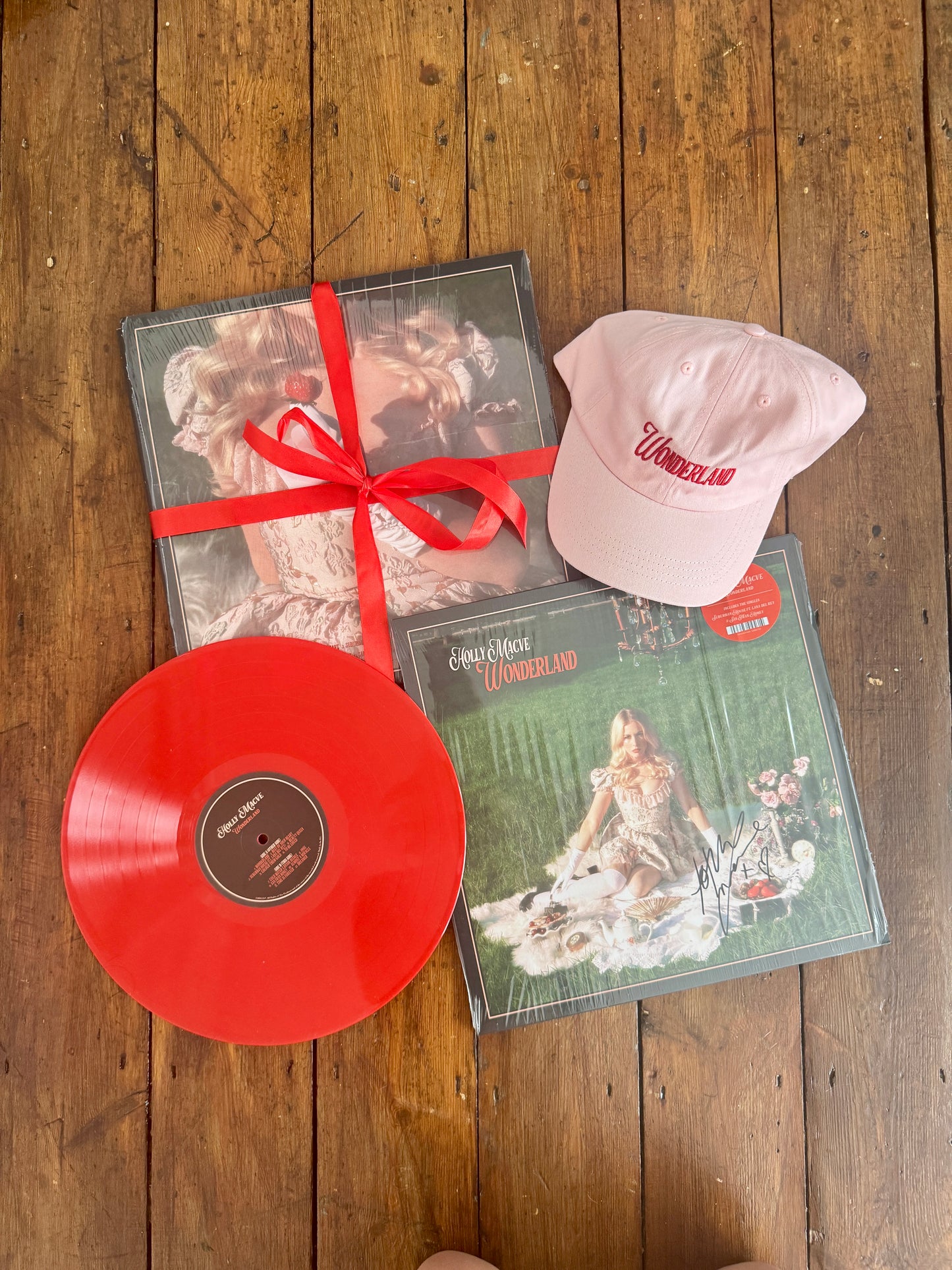 WONDERLAND SIGNED VINYL AND HAT BUNDLE